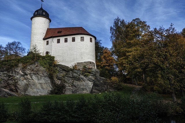 Trauerredner | Blick auf Burg Rabenstein
