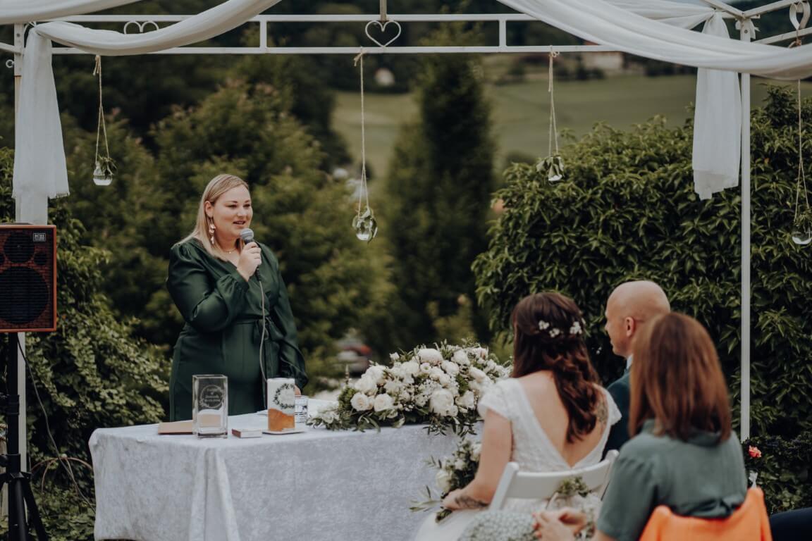 Freie Rednerin Sophie Hennerbichler