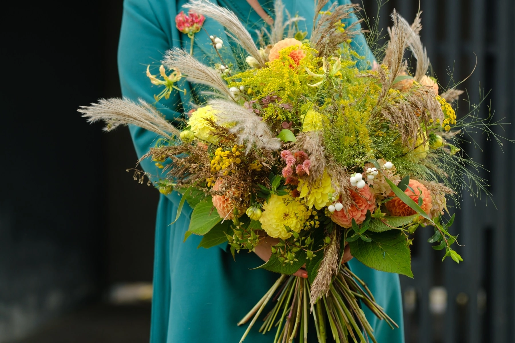 Trauredner Ulm / Traurednerin Ulm - die besten finden 1 Trauredner Ulm - mit bunten Blumen feiern