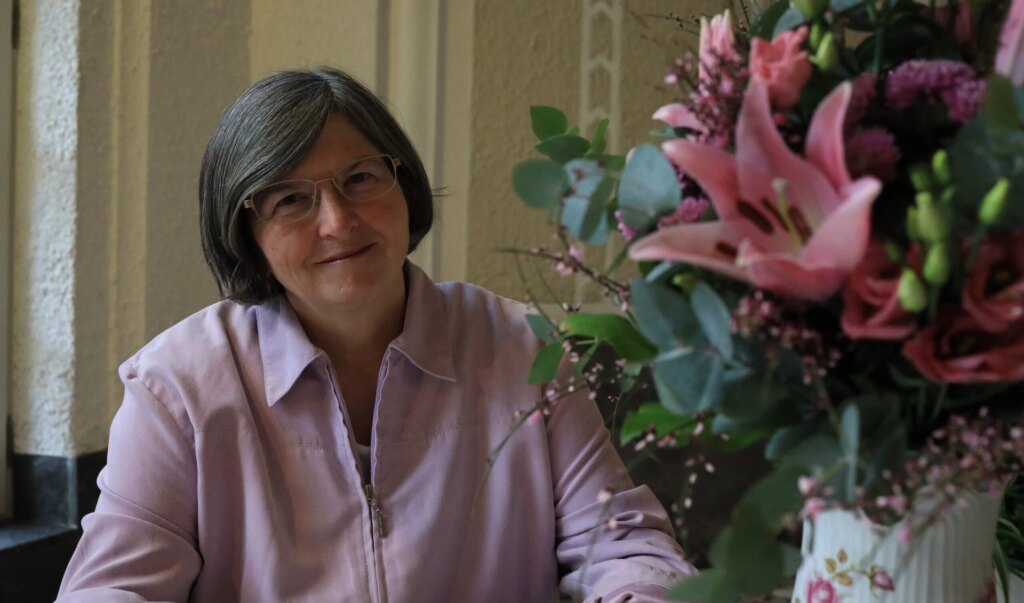 Freie Rednerin Annette Karl für Freie Trauungen, Trauerfeiern und Kinderwillkommensfeste