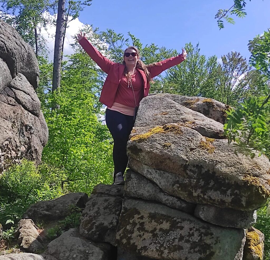 Traurednerin Steffi Beerbom beim Wandern