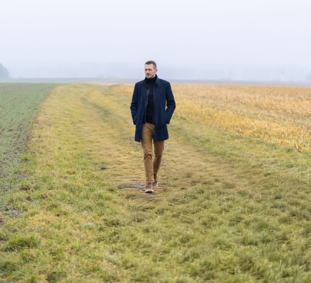 Freier Redner Martin Rathusky für Trauerfeiern, Hochzeiten und Freie Taufen