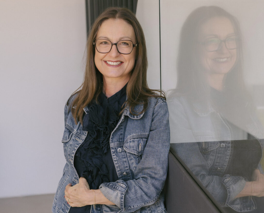 Hier sieht man unsere Freie Rednerin Karin Stengel